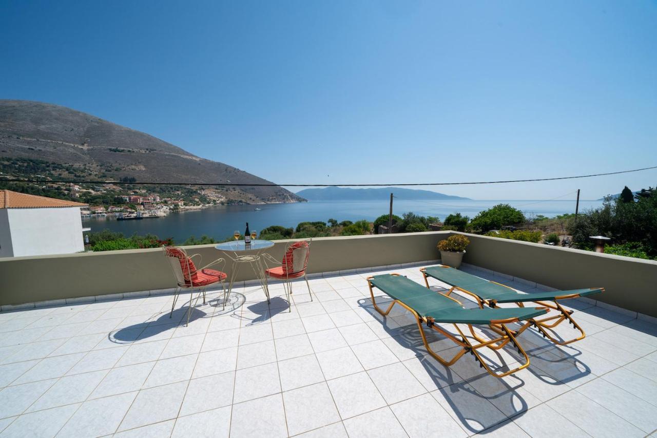 Makis Village-Apartments Agia Efimia Екстериор снимка